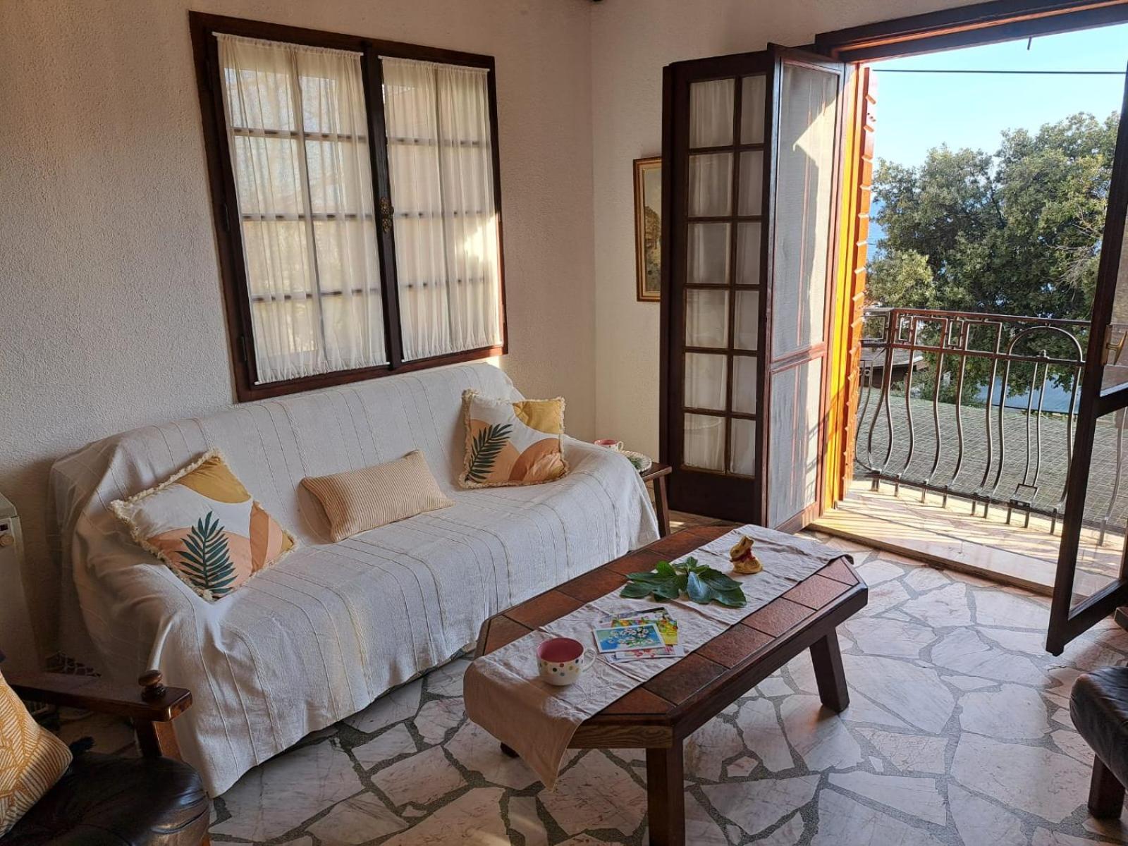 Villa Apartments Oliva Seget Vranjica Eksteriør billede