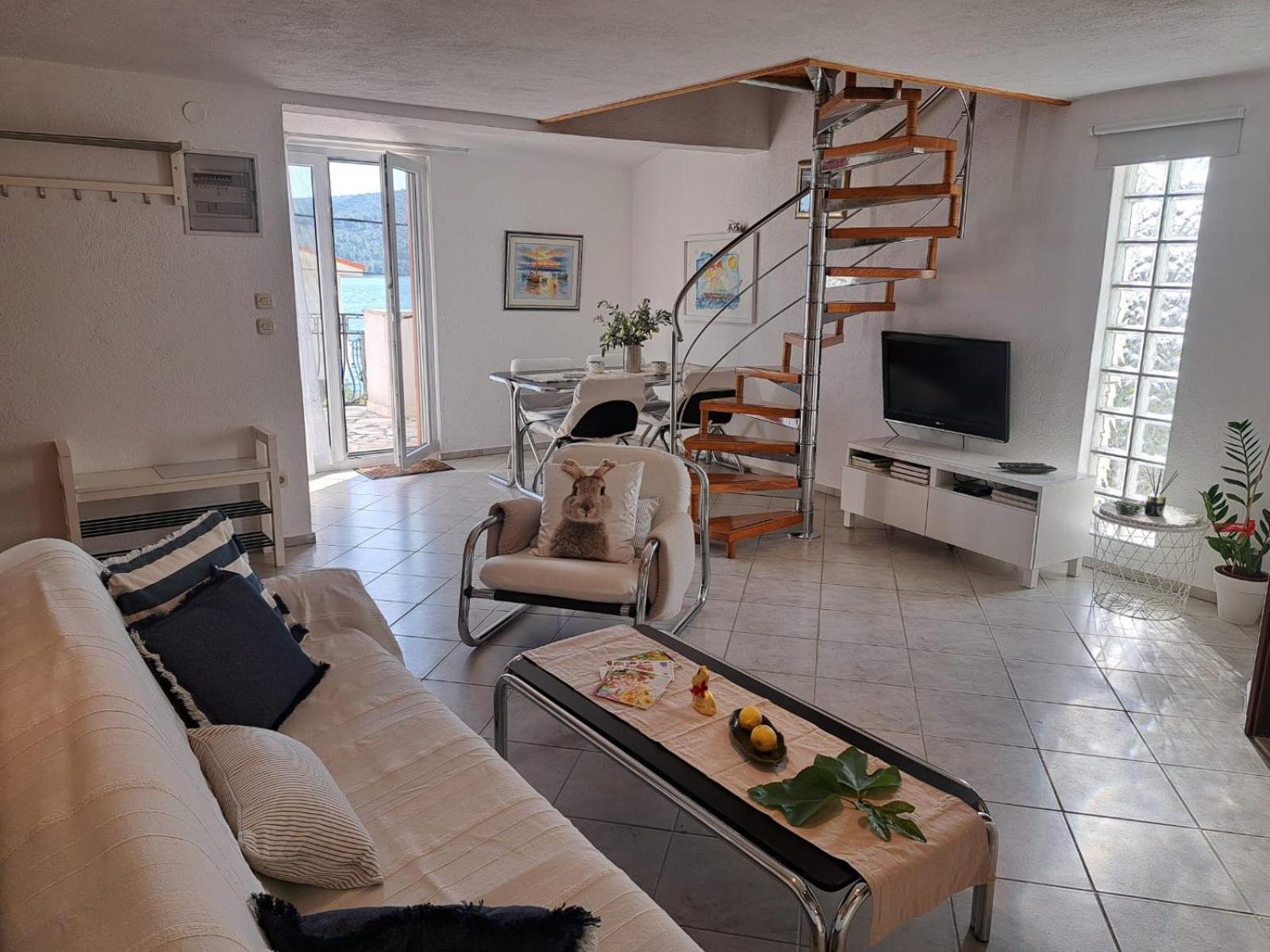 Villa Apartments Oliva Seget Vranjica Eksteriør billede