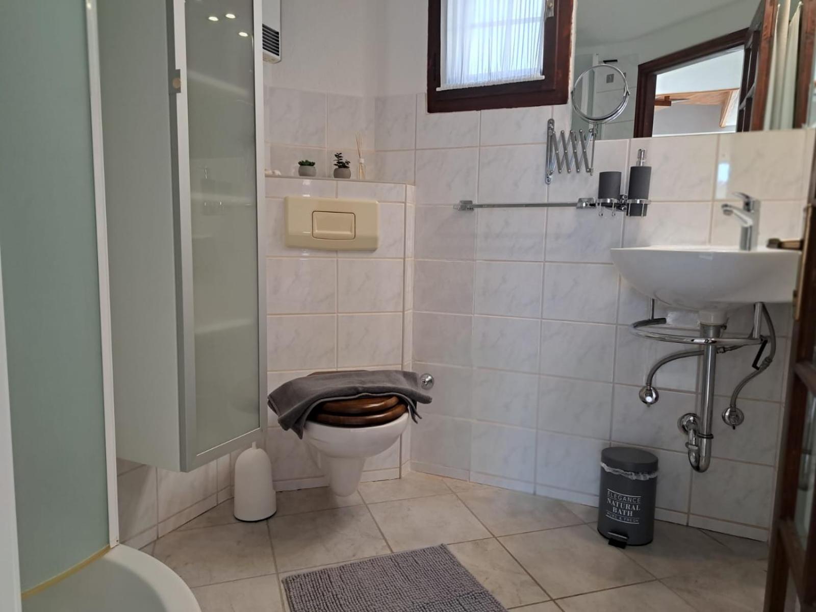 Villa Apartments Oliva Seget Vranjica Eksteriør billede