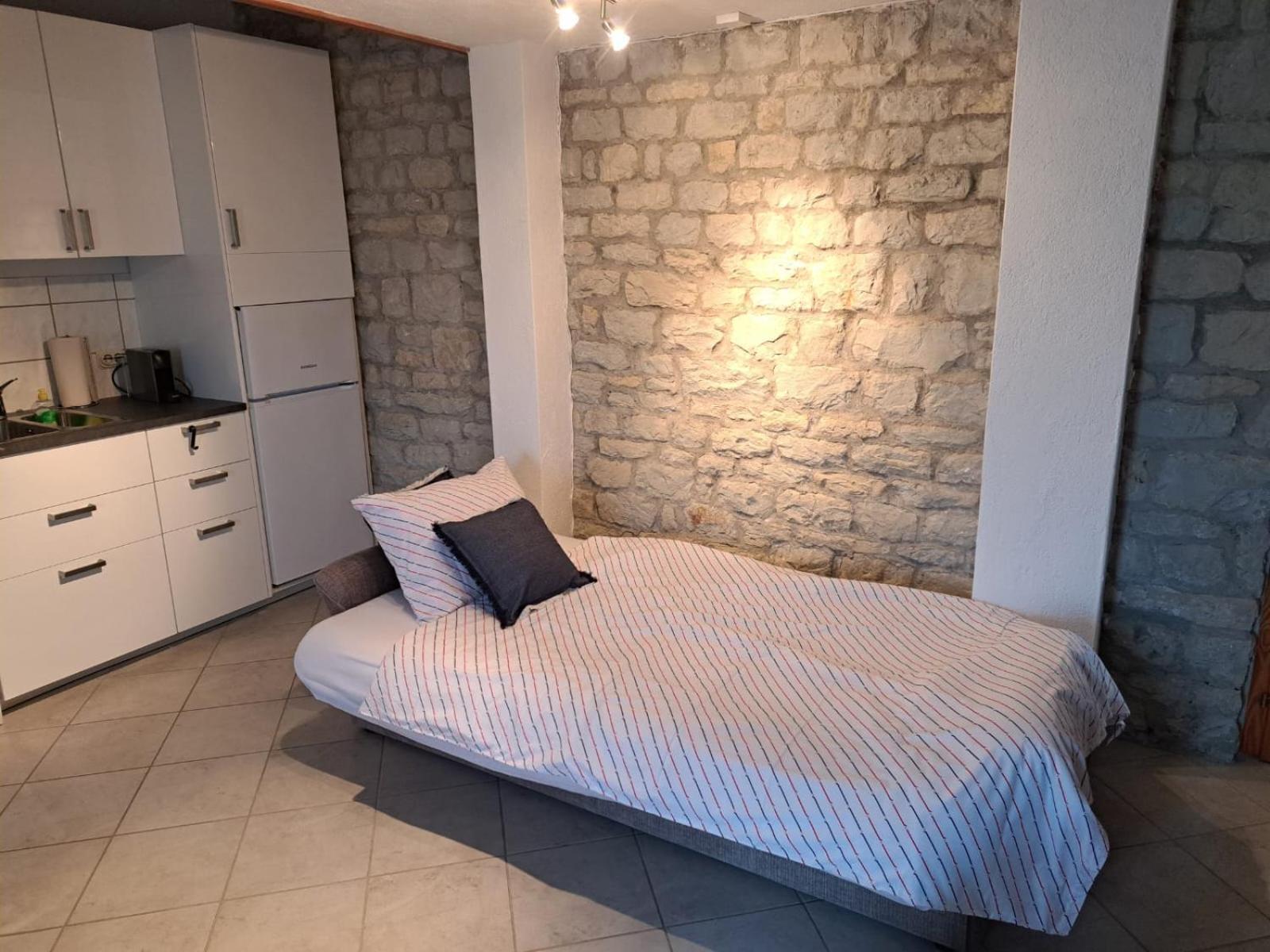 Villa Apartments Oliva Seget Vranjica Eksteriør billede