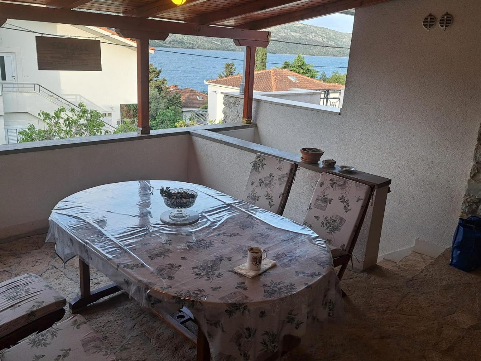 Villa Apartments Oliva Seget Vranjica Eksteriør billede